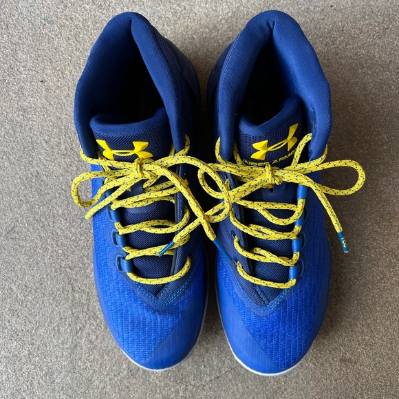 Men’s Steph curry basketball shoes - Picture 7 of 8